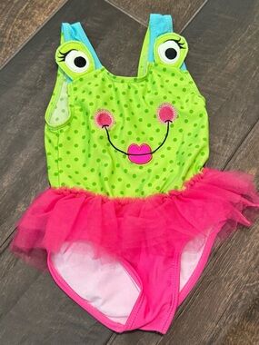 EUC Candlesticks One-Piece Frog Face Swimsuit